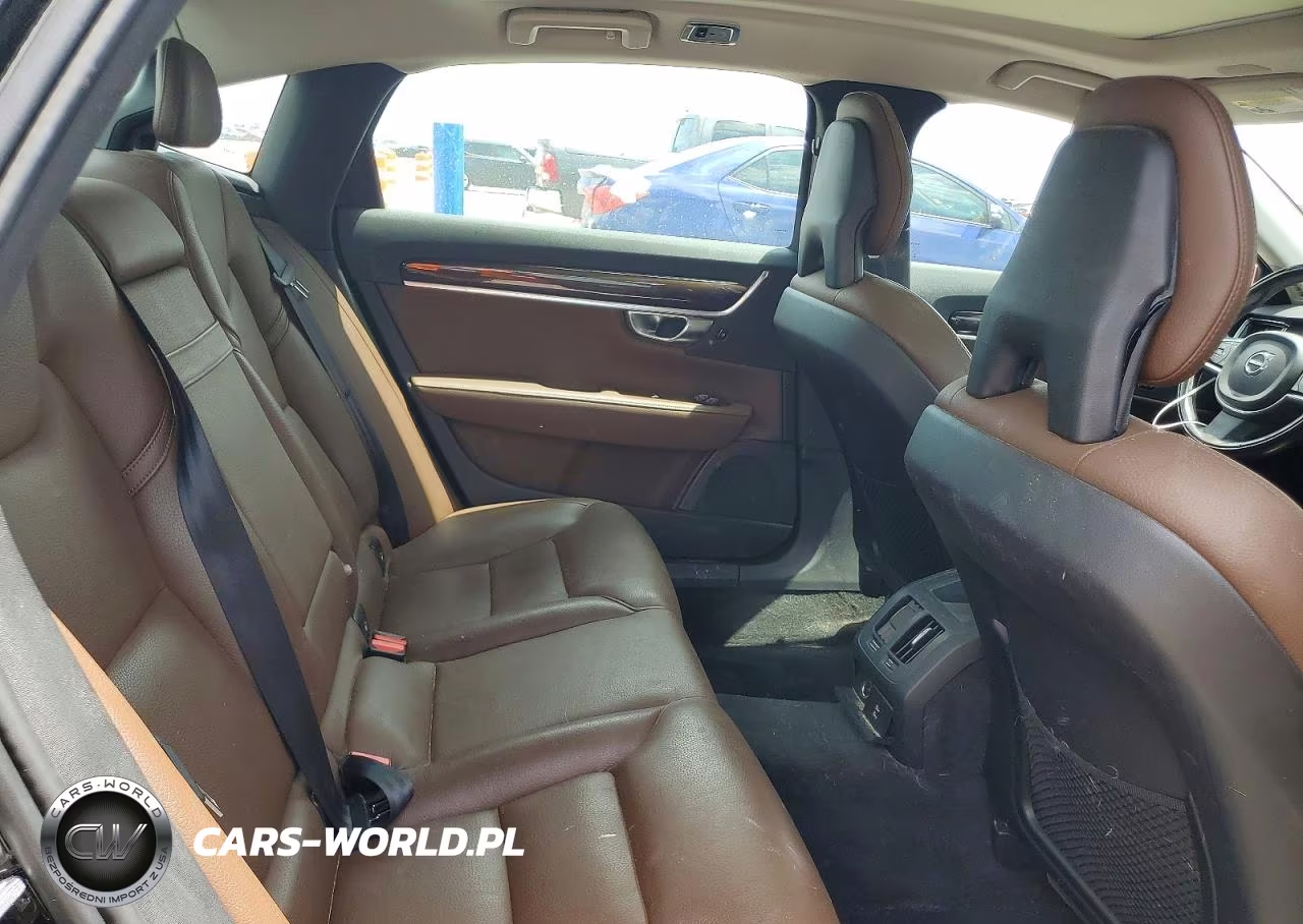 2018 Volvo S90 T5 Momentum VIN:LVY982AK5JP007362 - 10