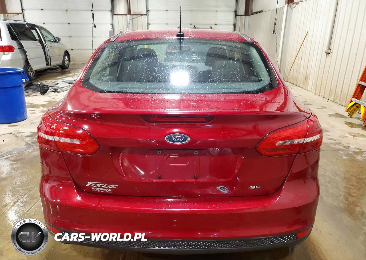 2016 Ford Focus Se VIN:1FADP3F29GL308774 - 6