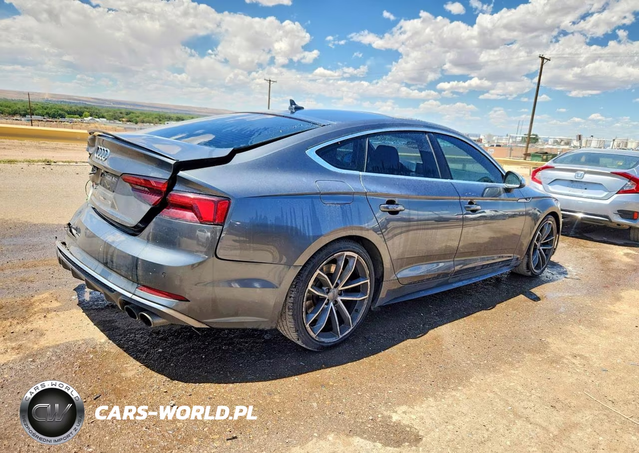 2018 Audi S5 Premium Plus VIN:WAUB4CF55JA075528 - 3
