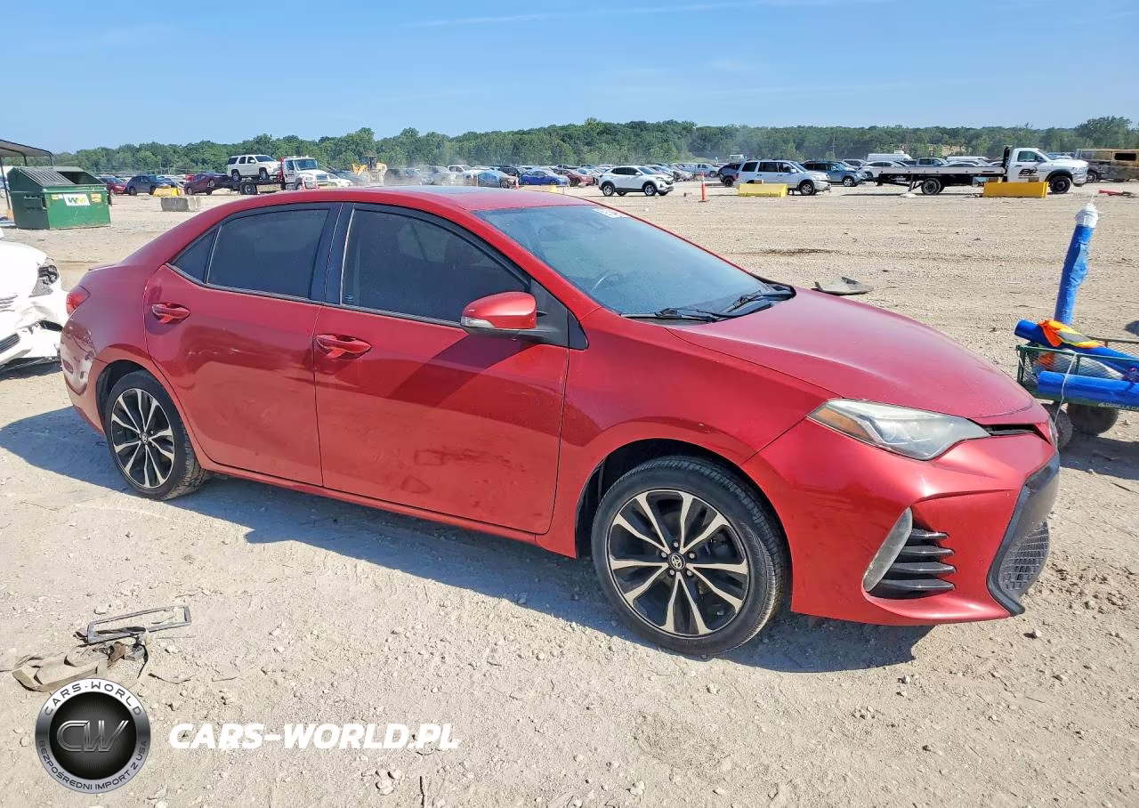2017 Toyota Corolla Se VIN:5YFBURHE7HP654027 - 4