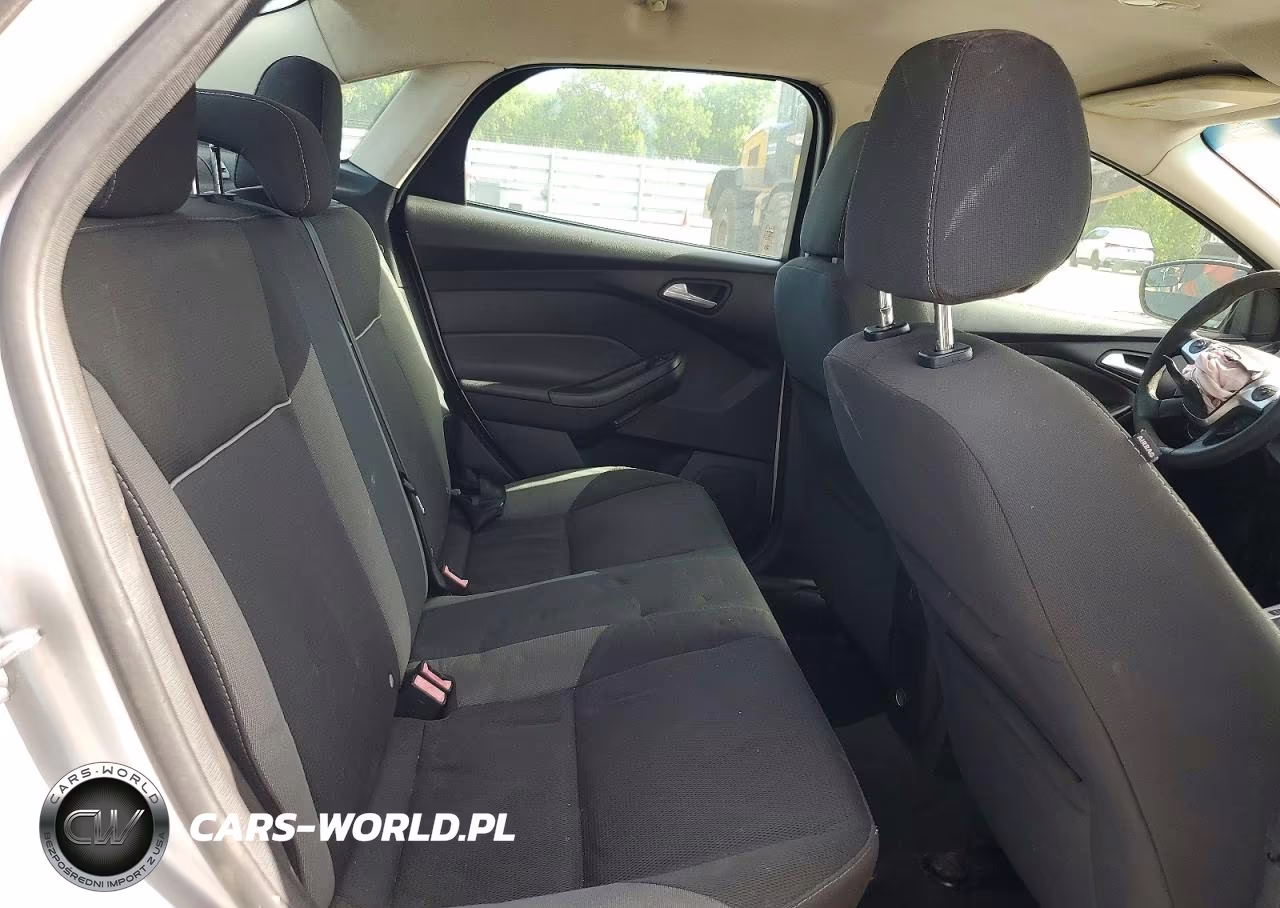 2013 Ford Focus VIN:1FADP3F28DL136040 - 10