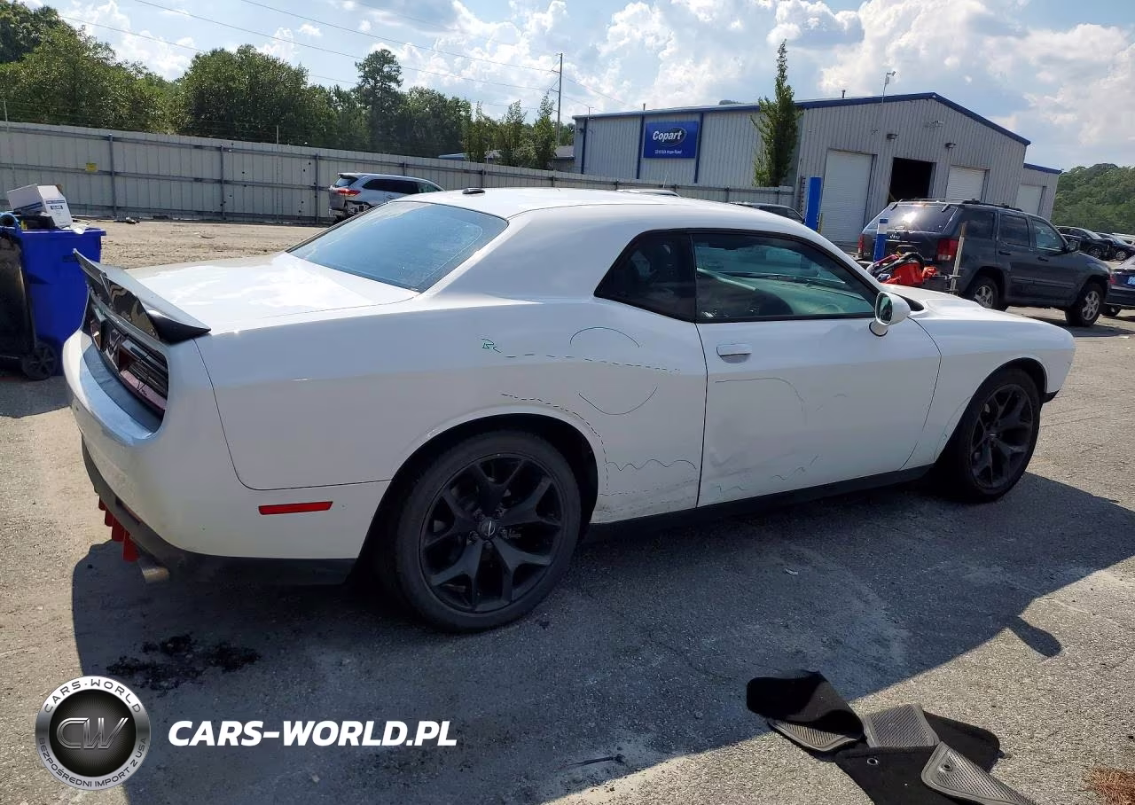 2020 Dodge Challenger Sxt VIN:2C3CDZAG7LH246839 - 3