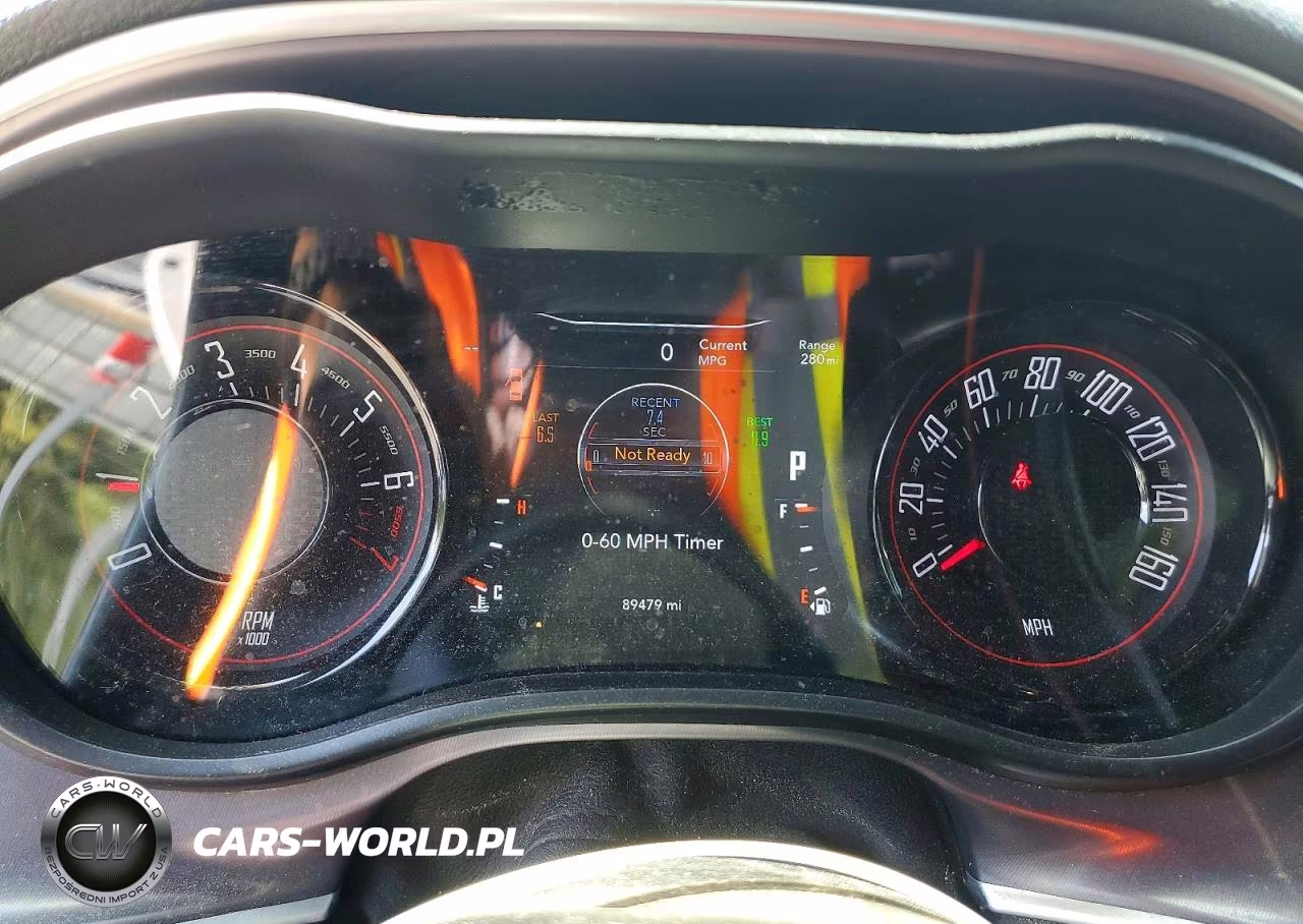 2020 Dodge Challenger Sxt VIN:2C3CDZAG7LH246839 - 9