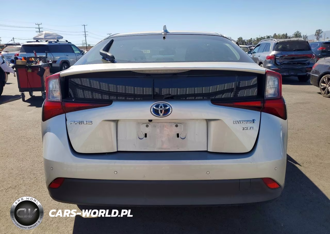 2022 Toyota Prius Xle VIN:JTDKAMFUXN3167625 - 6