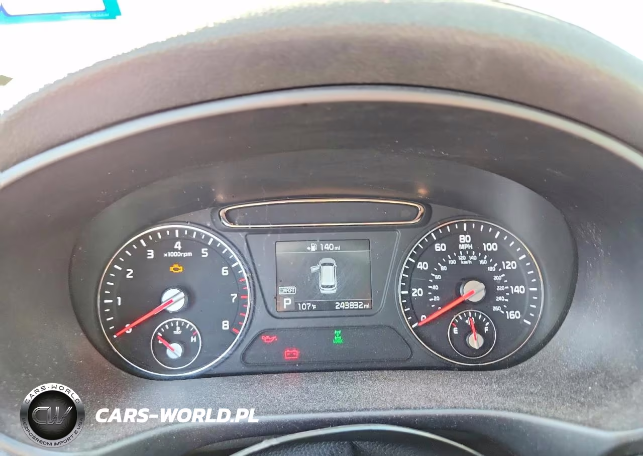 2020 Kia Sorento S VIN:5XYPGDA5XLG614693 - 9