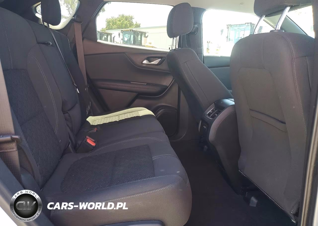 2020 Chevrolet Blazer VIN:3GNKBBRA7LS666626 - 11