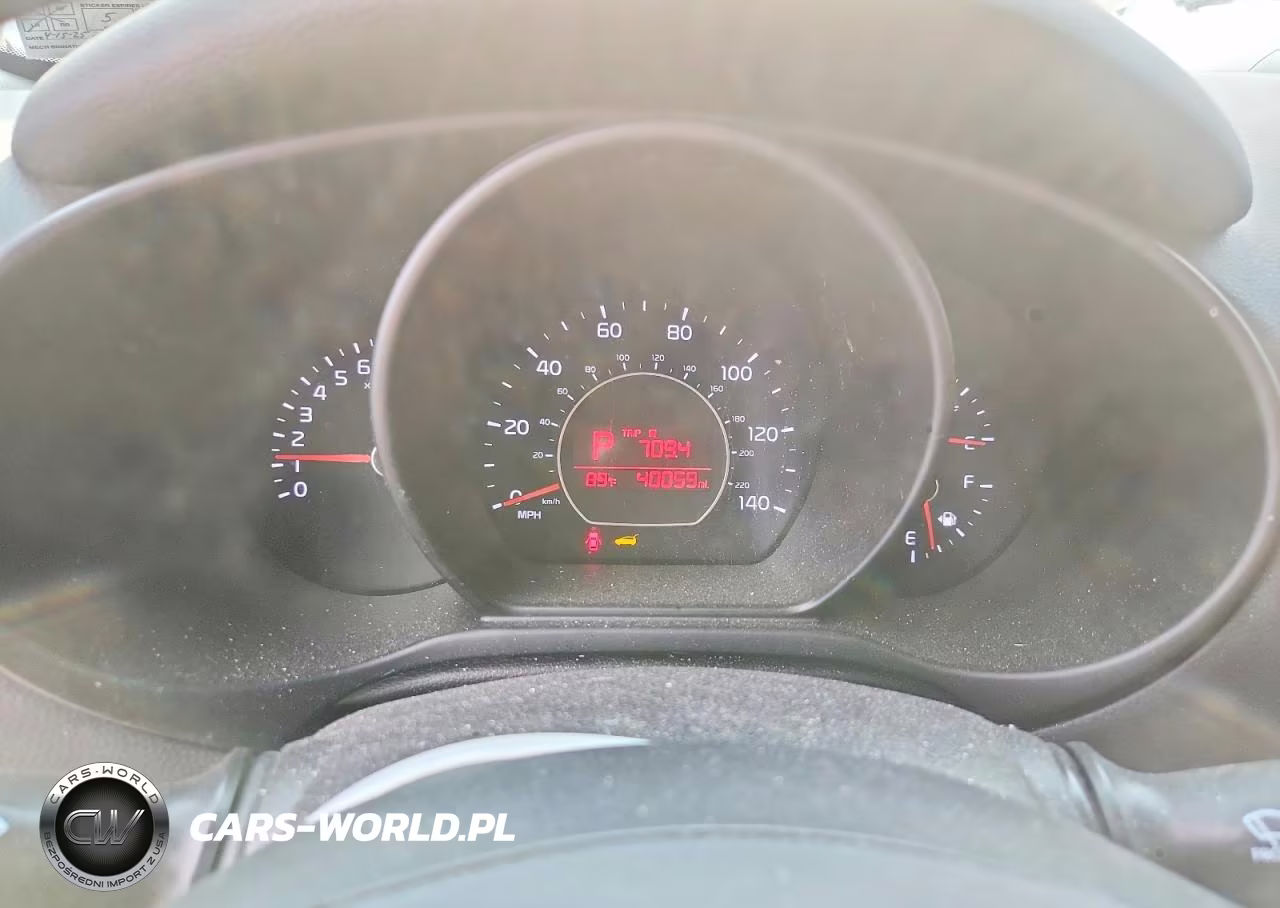 2017 Kia Soul Base VIN:KNDJN2A27H7460177 - 9