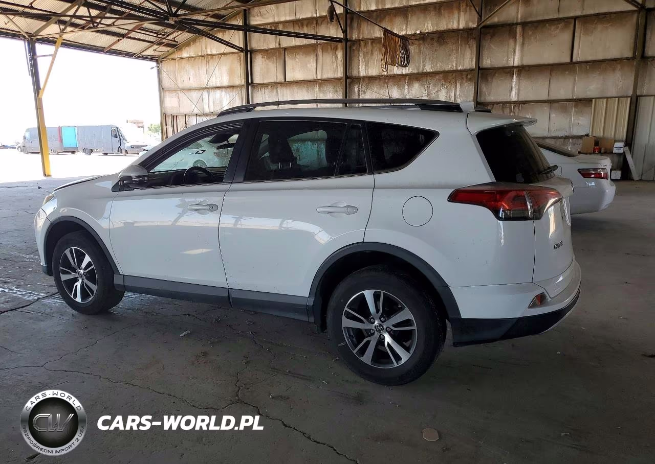 2017 Toyota Rav4 Xle VIN:2T3WFREV0HW320119 - 2