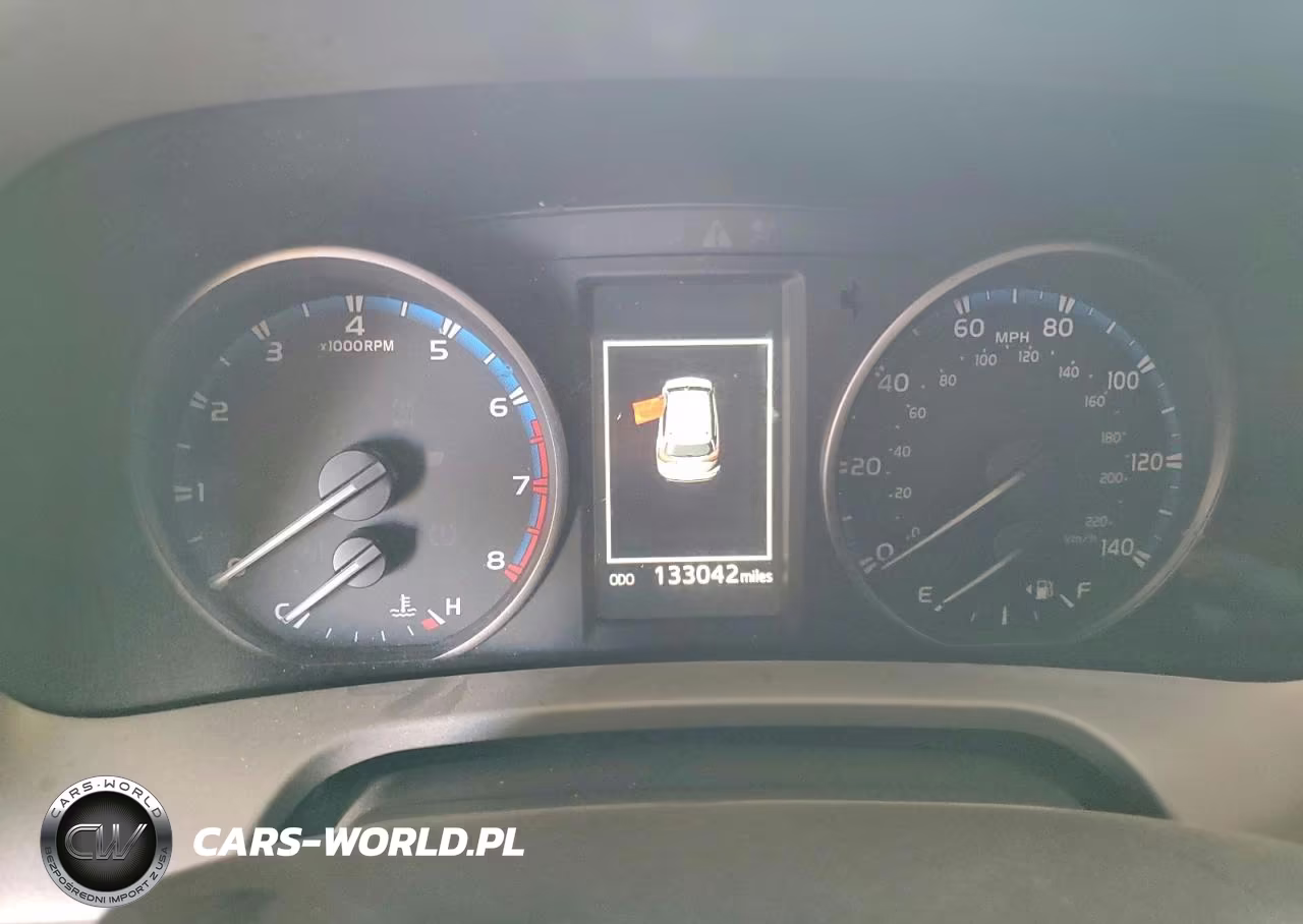 2017 Toyota Rav4 Xle VIN:2T3WFREV0HW320119 - 9