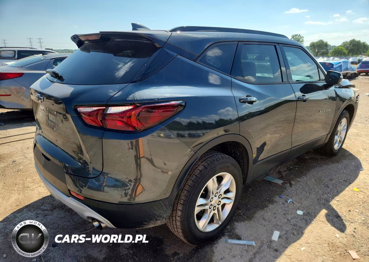 2019 Chevrolet Blazer 2Lt VIN:3GNKBGRS7KS689411 - 3