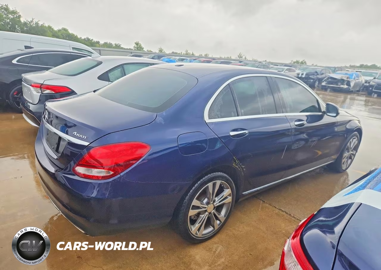 2016 Mercedes-Benz C 300 4Matic VIN:55SWF4KB1GU163443 - 3
