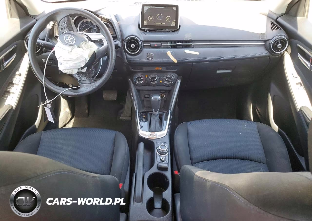 2016 Scion Ia Base VIN:3MYDLBZV9GY129763 - 8
