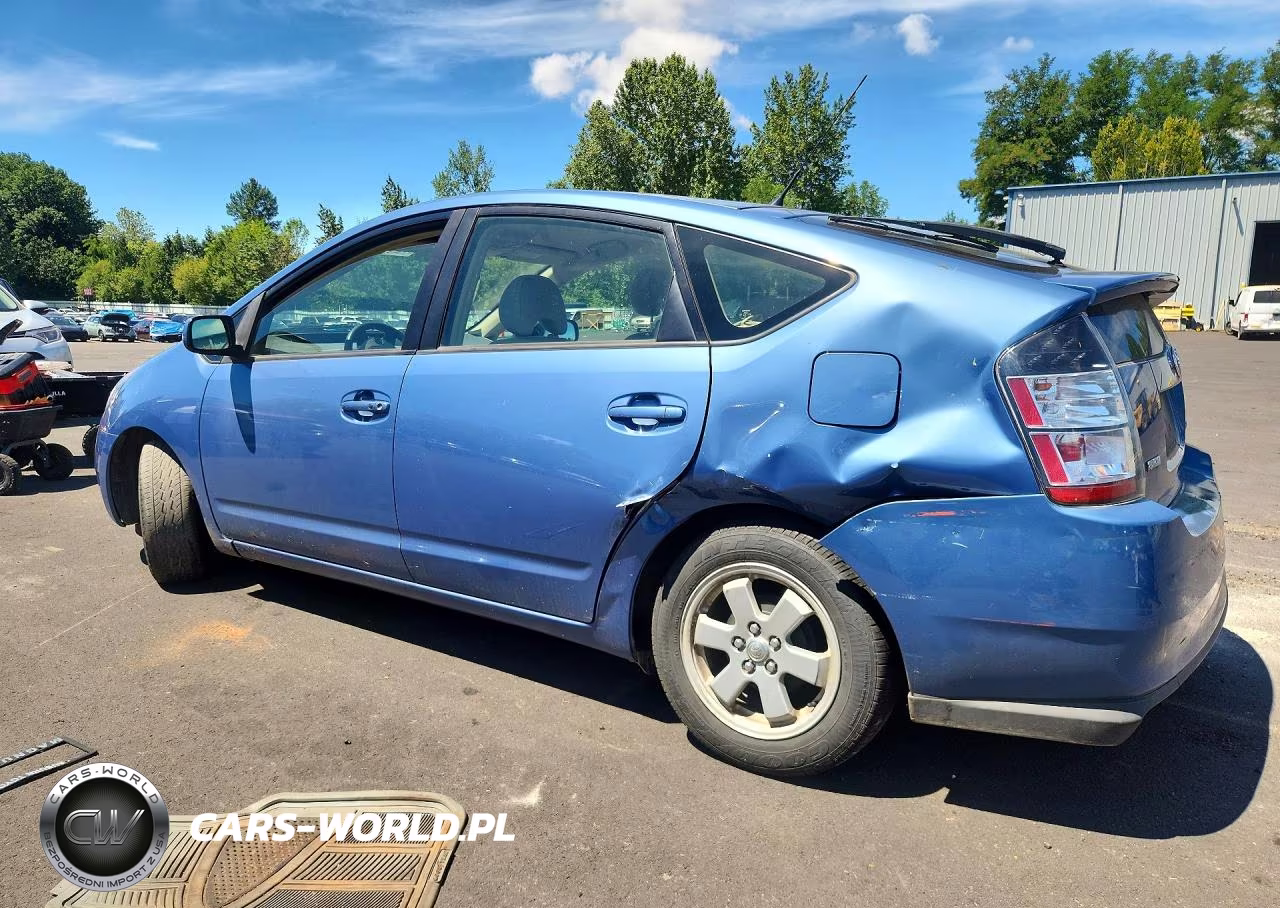 2005 Toyota Prius Base VIN:JTDKB20U750124209 - 2