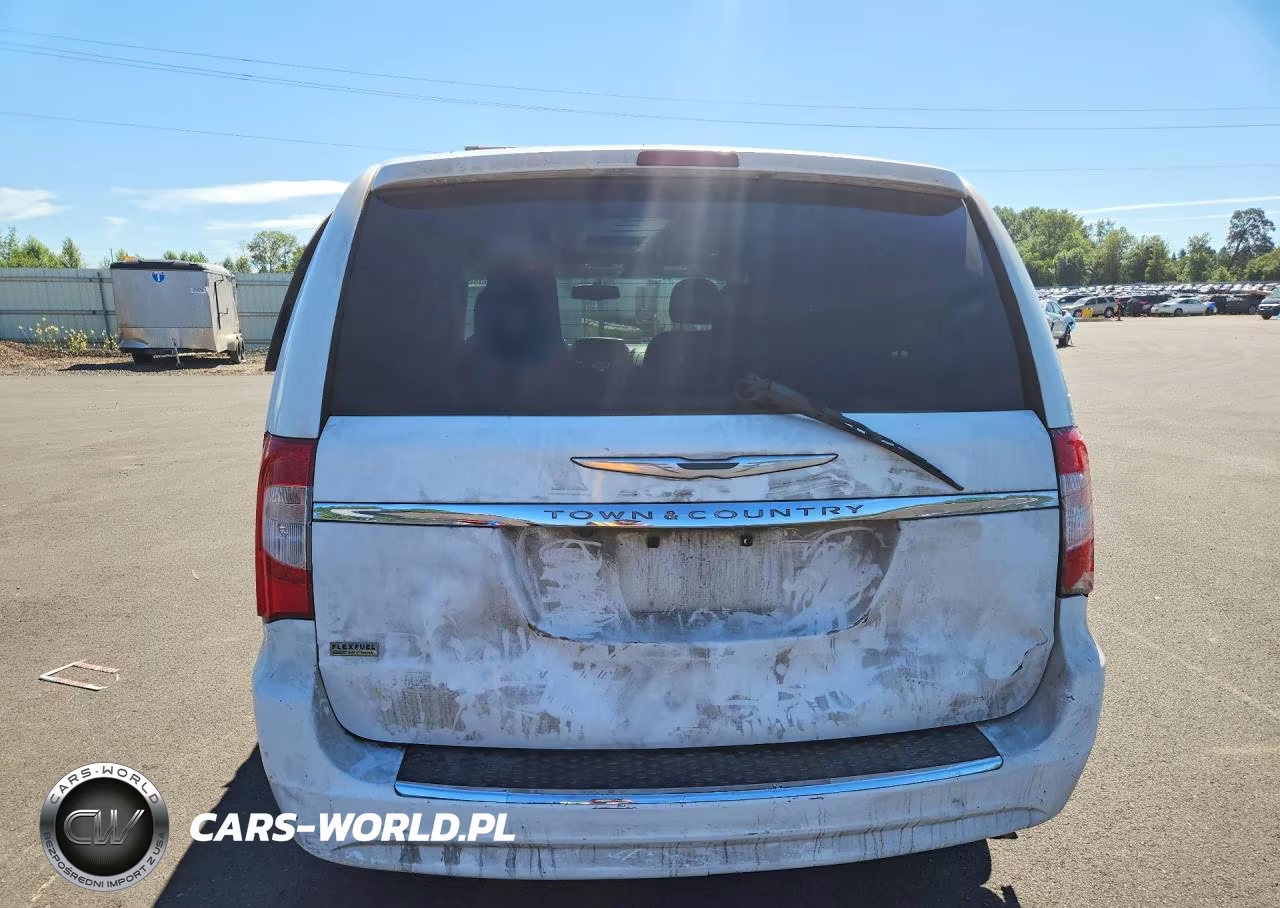 2014 Chrysler Town & Country Touring VIN:2C4RC1BG1ER208349 - 6