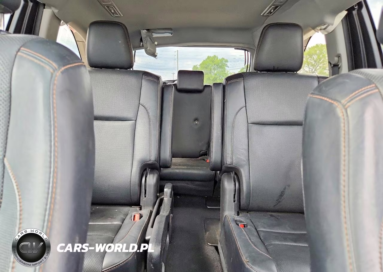 2019 Toyota Highlander Limited VIN:5TDDZRFH8KS995748 - 10