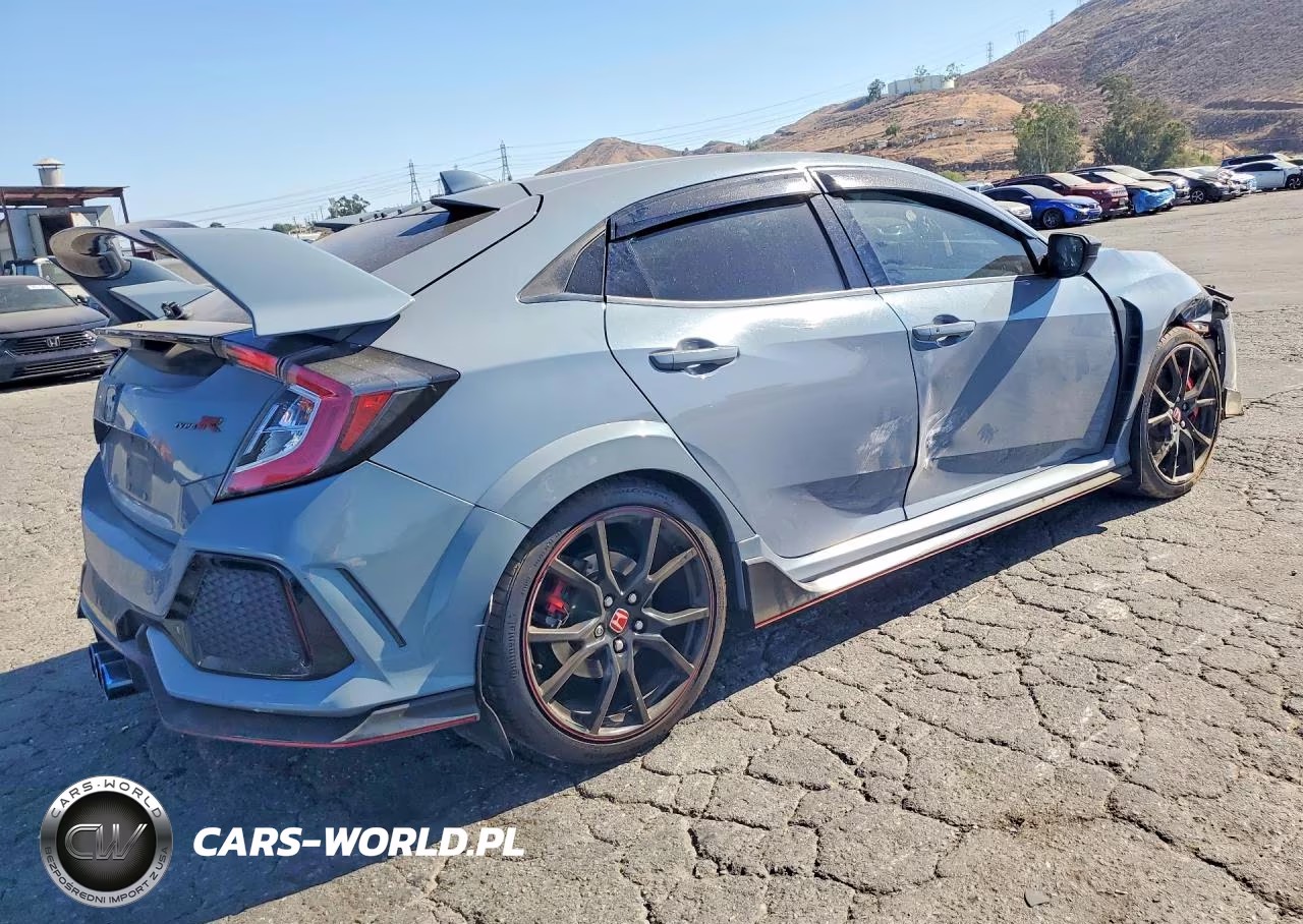 2019 Honda Civic Type-R Touring VIN:SHHFK8G78KU205378 - 3