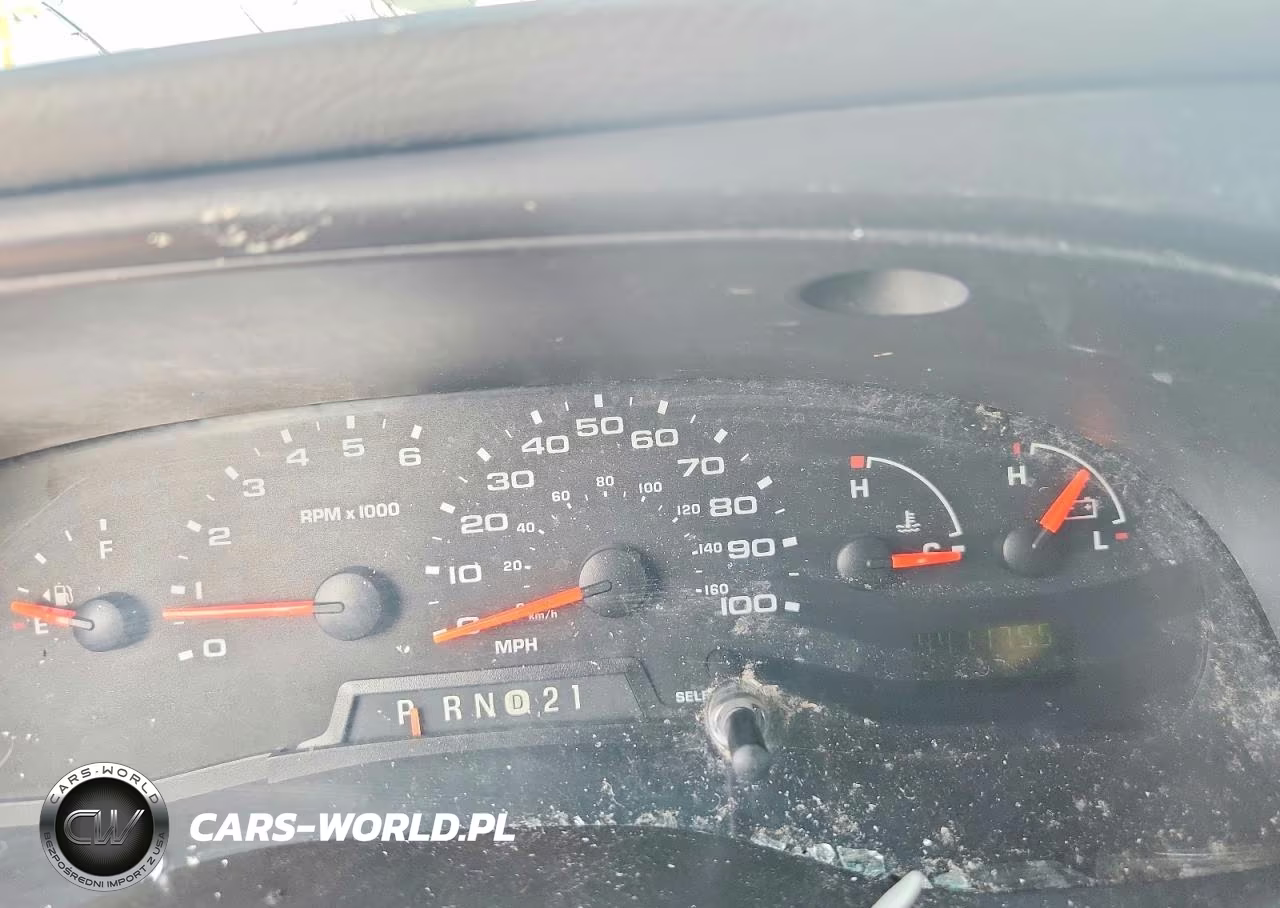2005 Ford Econoline E250 Van VIN:1FTNS24L15HA19875 - 9
