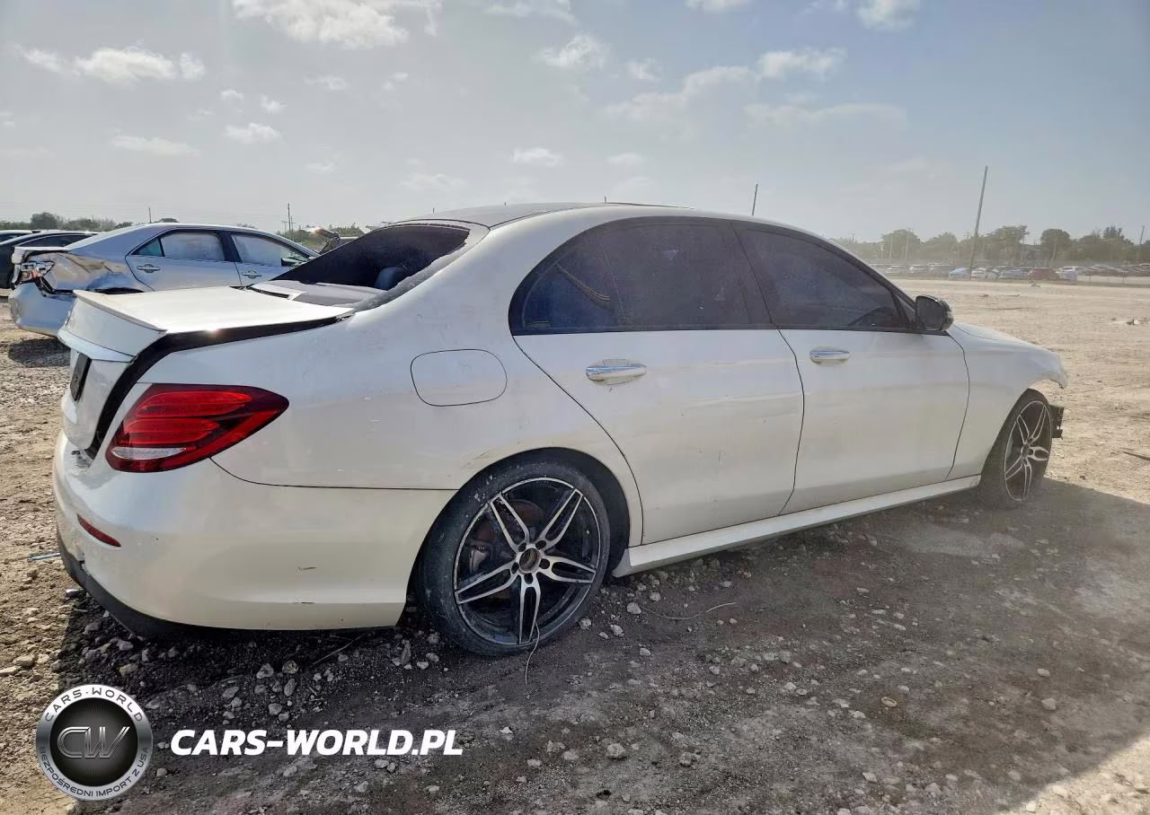 2020 Mercedes-Benz E 350 VIN:WDDZF8DB2LA700784 - 3