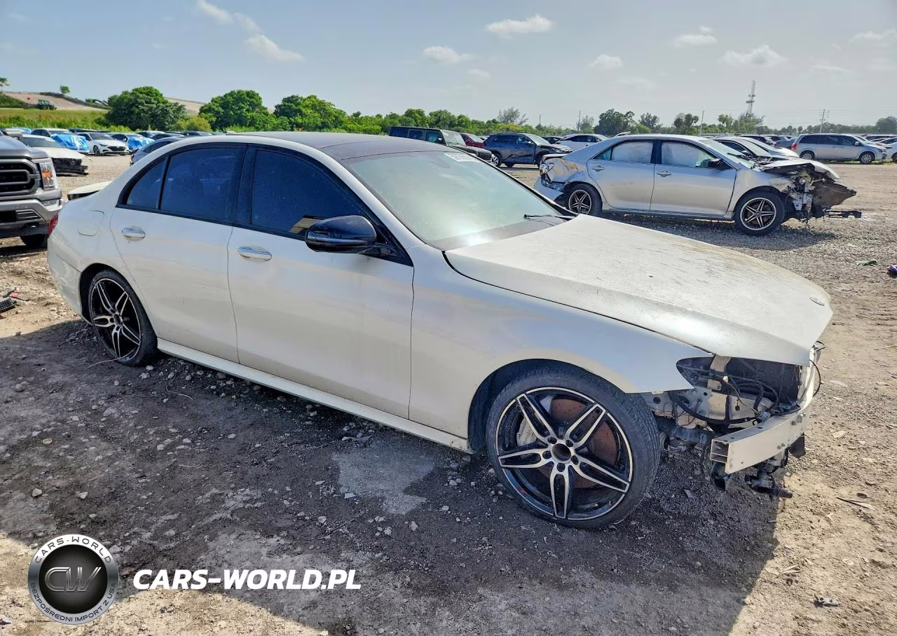 2020 Mercedes-Benz E 350 VIN:WDDZF8DB2LA700784 - 4