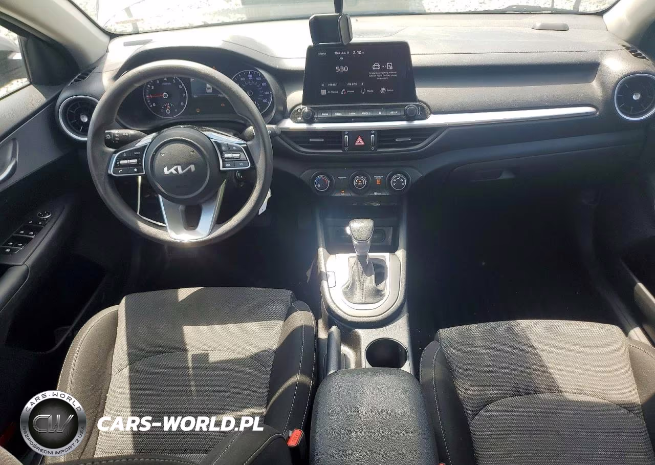 2024 Kia Forte Lxs VIN:3KPF24AD5RE750351 - 8