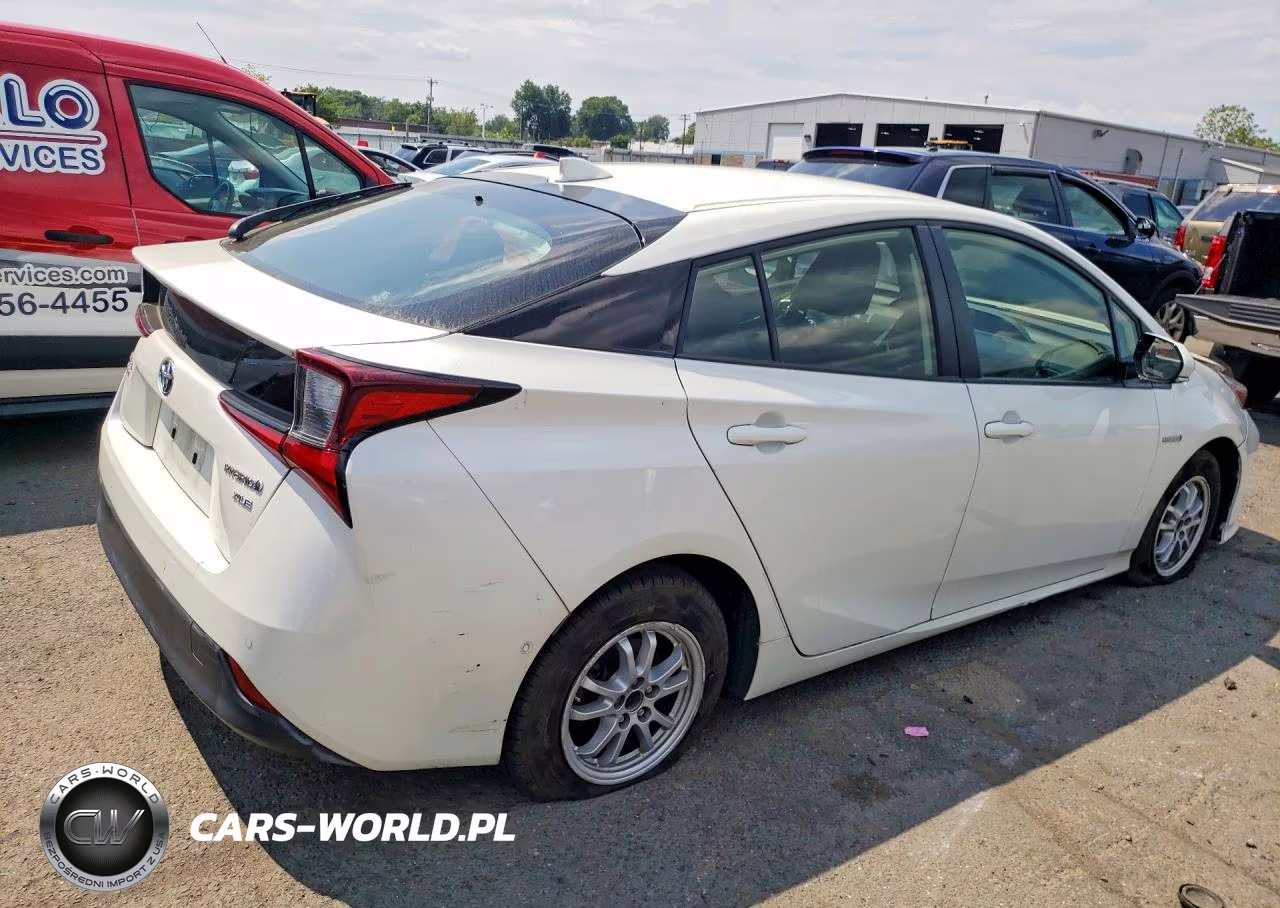 2019 Toyota Prius Xle Awd-E VIN:JTDL9RFU7K3009829 - 3