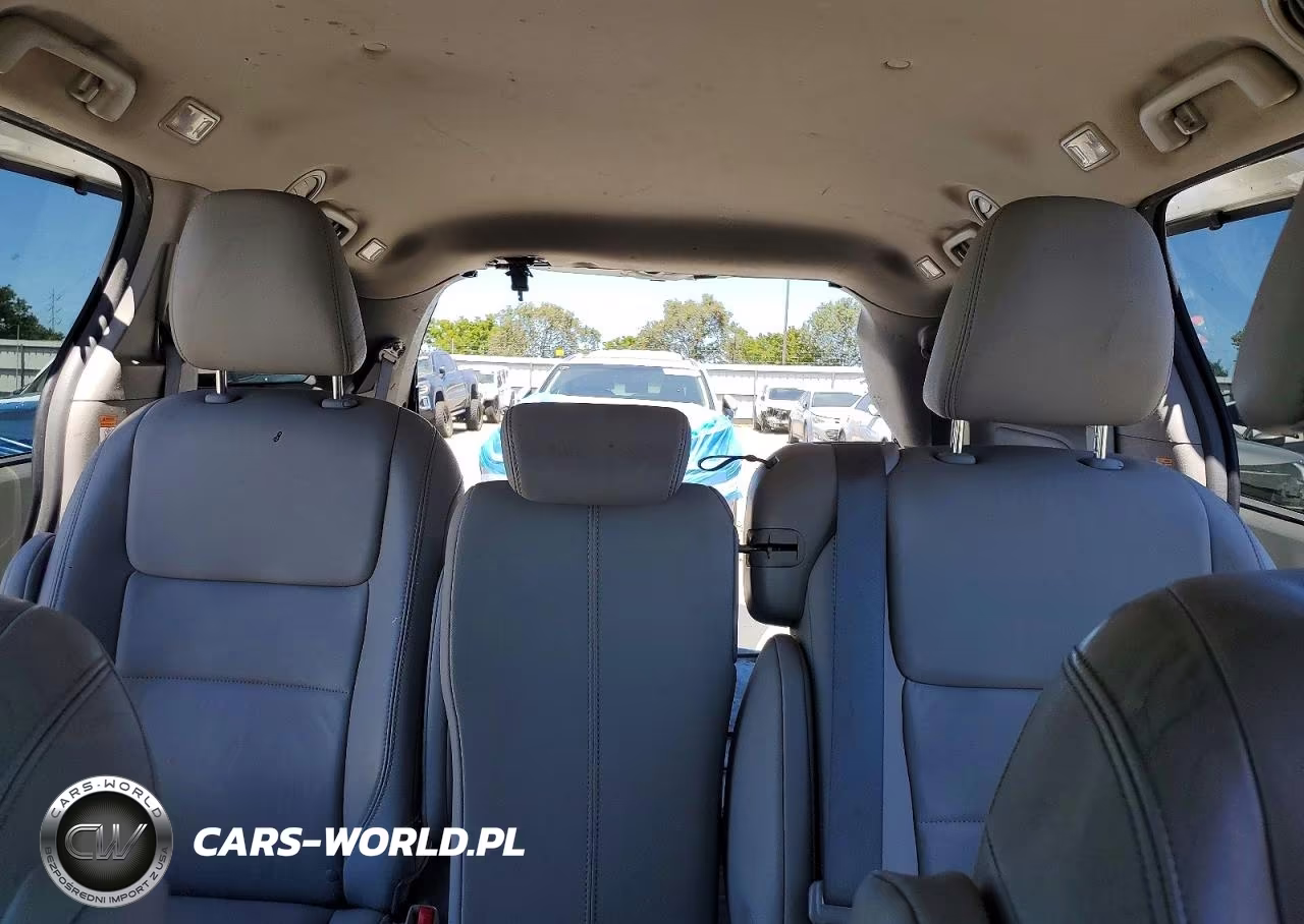 2015 Toyota Sienna Xle 8-Passenger VIN:5TDYK3DC9FS527320 - 10