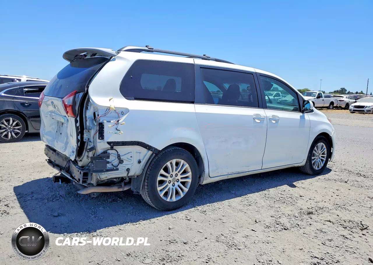 2015 Toyota Sienna Xle 8-Passenger VIN:5TDYK3DC9FS527320 - 3