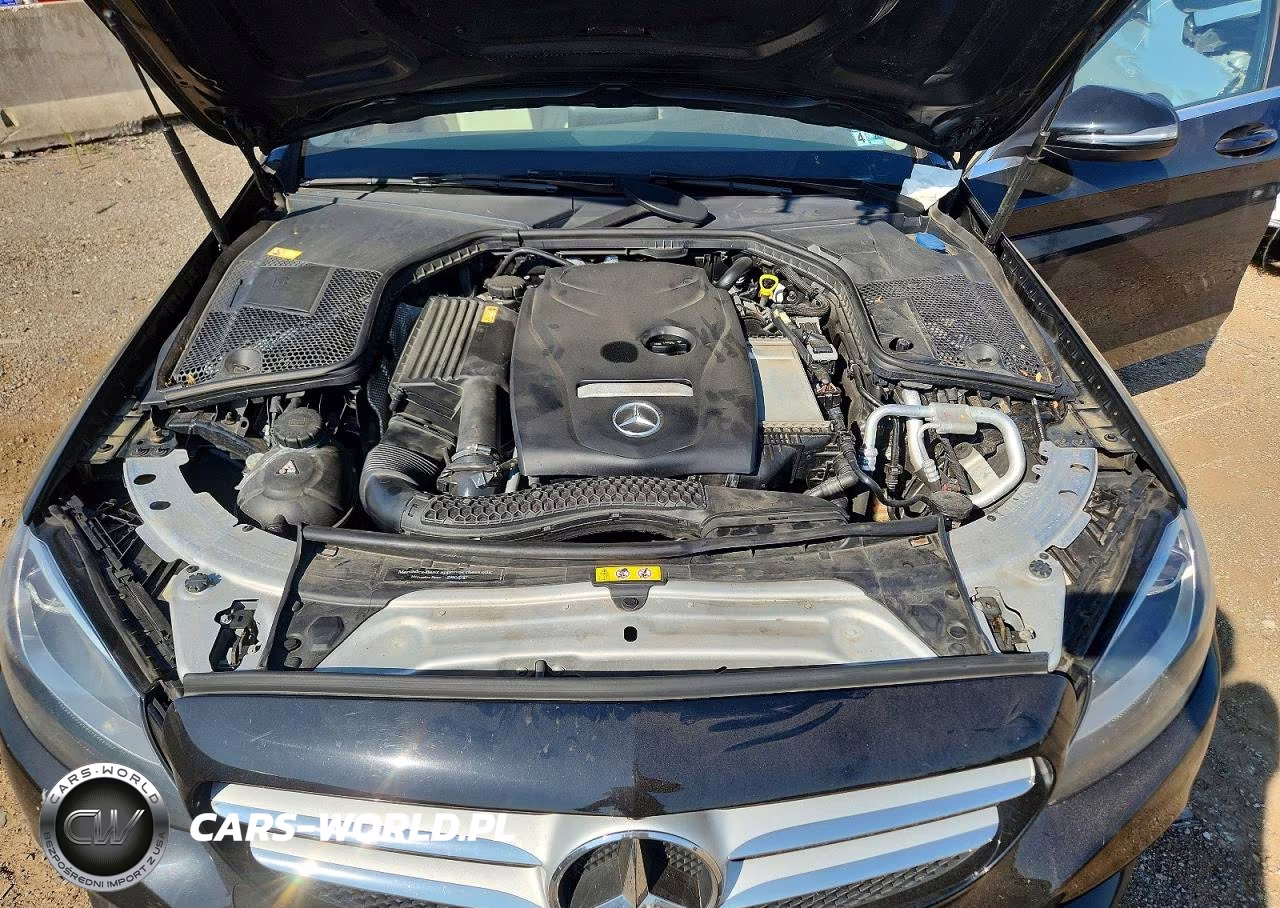 2016 Mercedes-Benz C 300 4Matic VIN:55SWF4KB2GU108399 - 11