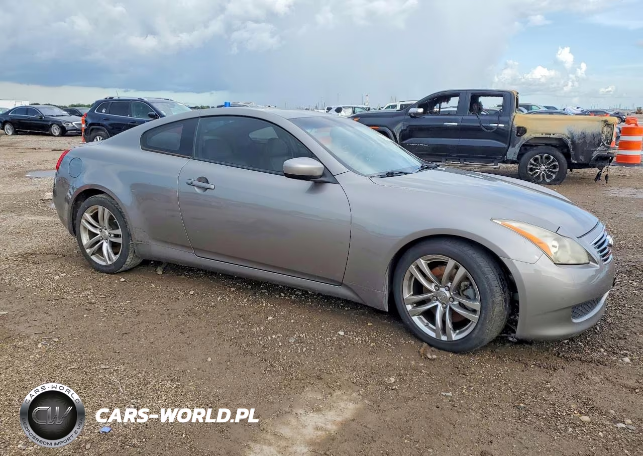 2009 Infiniti G37 Coupe Base VIN:JNKCV64E49M604601 - 4