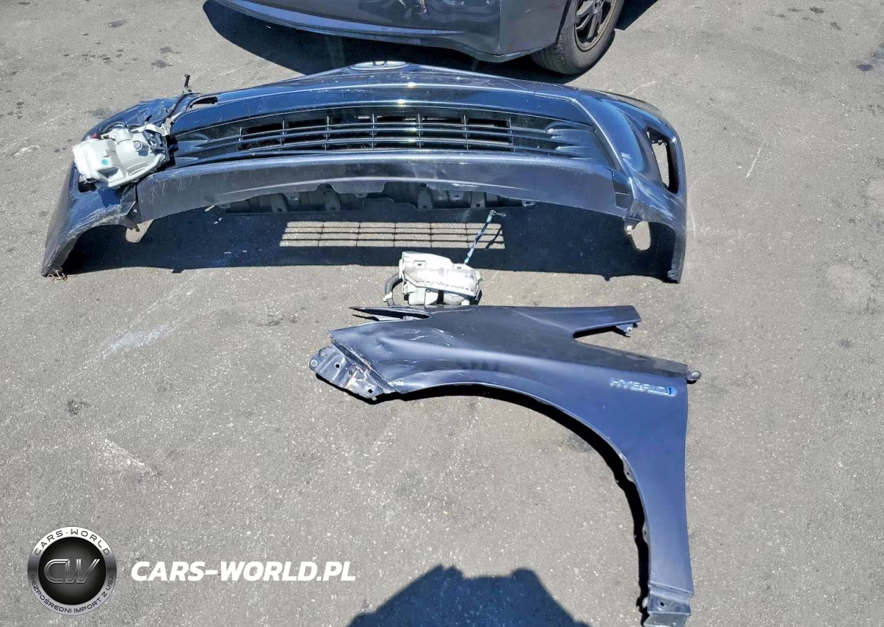 2013 Toyota Prius Two VIN:JTDKN3DU4D5584890 - 12