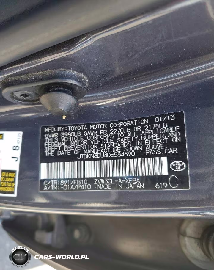 2013 Toyota Prius Two VIN:JTDKN3DU4D5584890 - 13