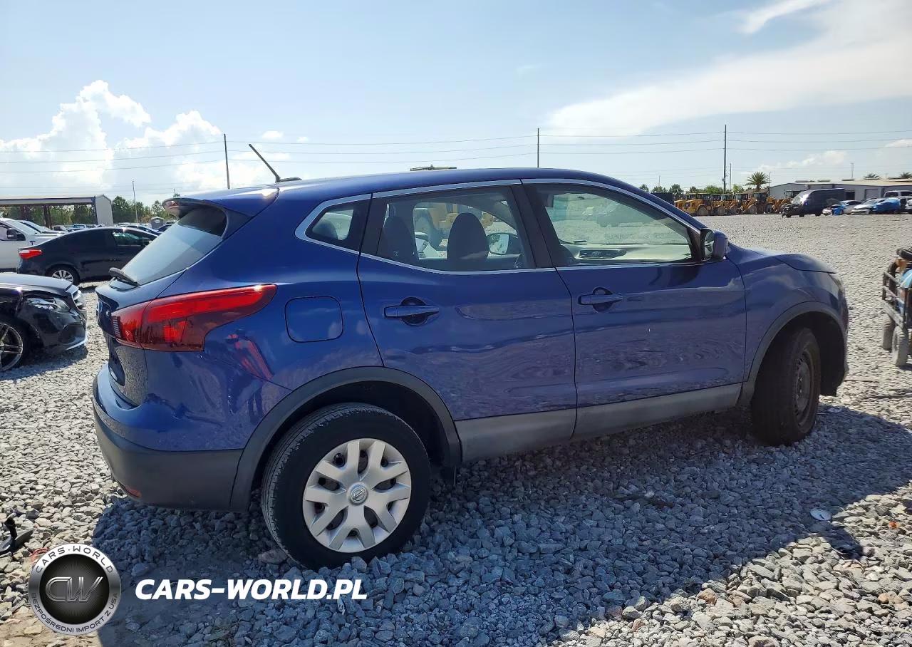 2019 Nissan Rogue Sport S VIN:JN1BJ1CP5KW229832 - 3
