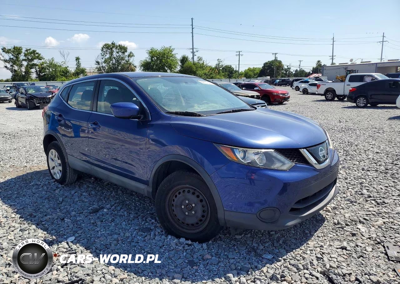 2019 Nissan Rogue Sport S VIN:JN1BJ1CP5KW229832 - 4