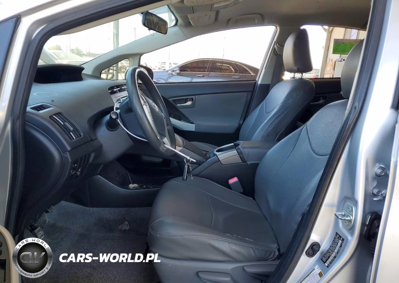 2012 Toyota Prius Two VIN:JTDKN3DU4C5524610 - 7