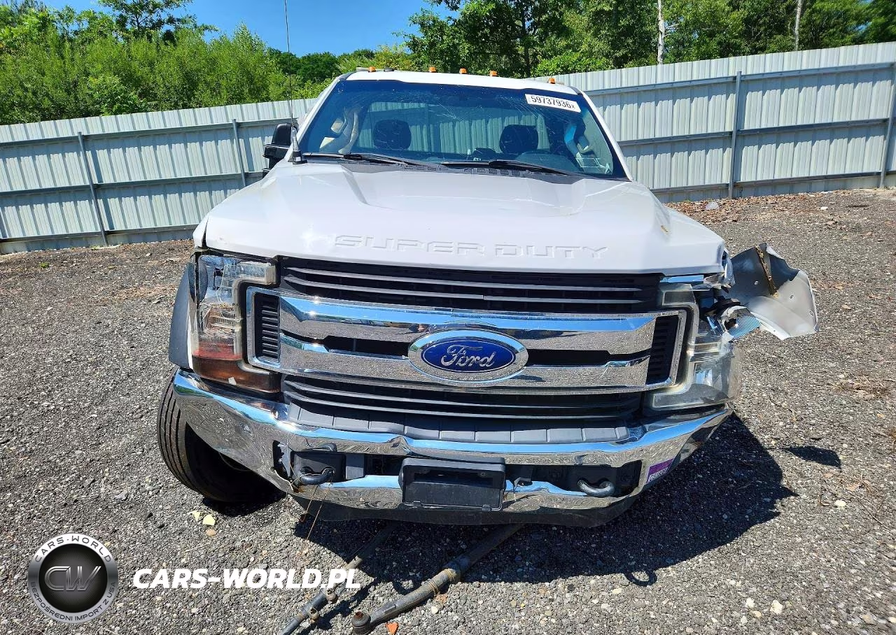 2017 Ford F550 Super Duty Rollback Truck VIN:1FDUF5GY5HEE51685 - 5