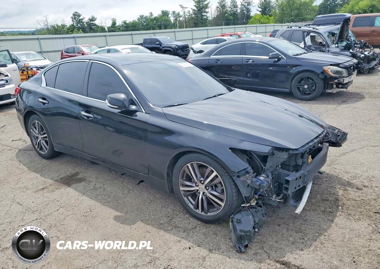 2014 Infiniti Q50 Premium VIN:JN1BV7AR3EM688708 - 4
