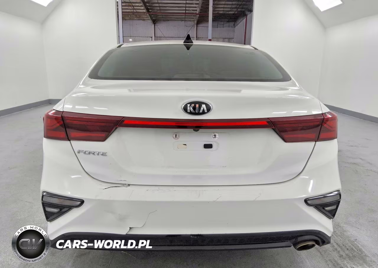 2021 Kia Forte Lxs VIN:3KPF24AD6ME316061 - 6