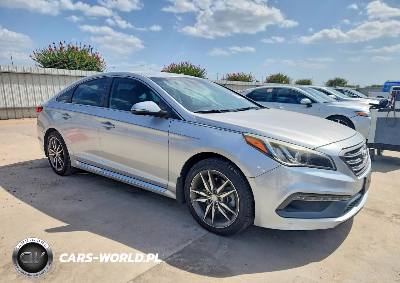 2017 Hyundai Sonata Sport 2.0T VIN:5NPE34AB0HH464005 - 4