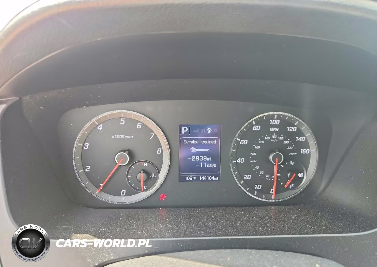2017 Hyundai Sonata Sport 2.0T VIN:5NPE34AB0HH464005 - 9