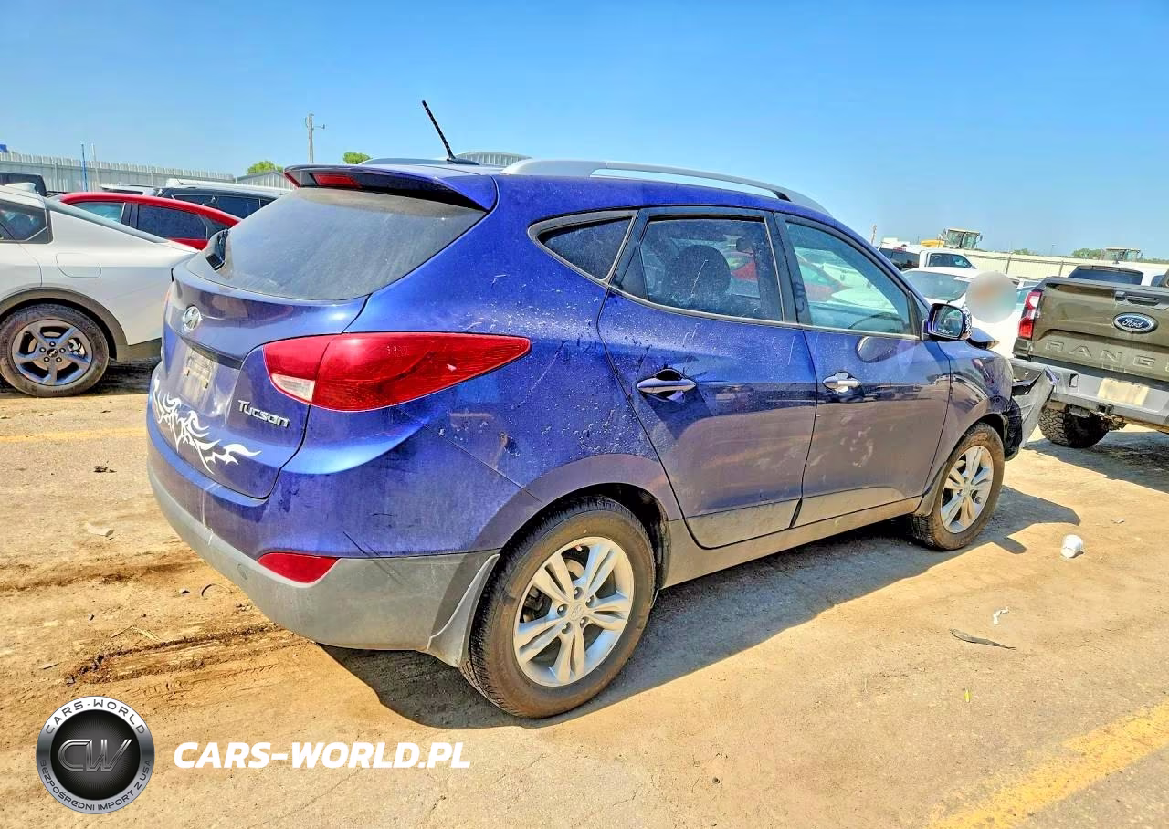 2010 Hyundai Tucson Gls VIN:KM8JU3AC8AU098638 - 3