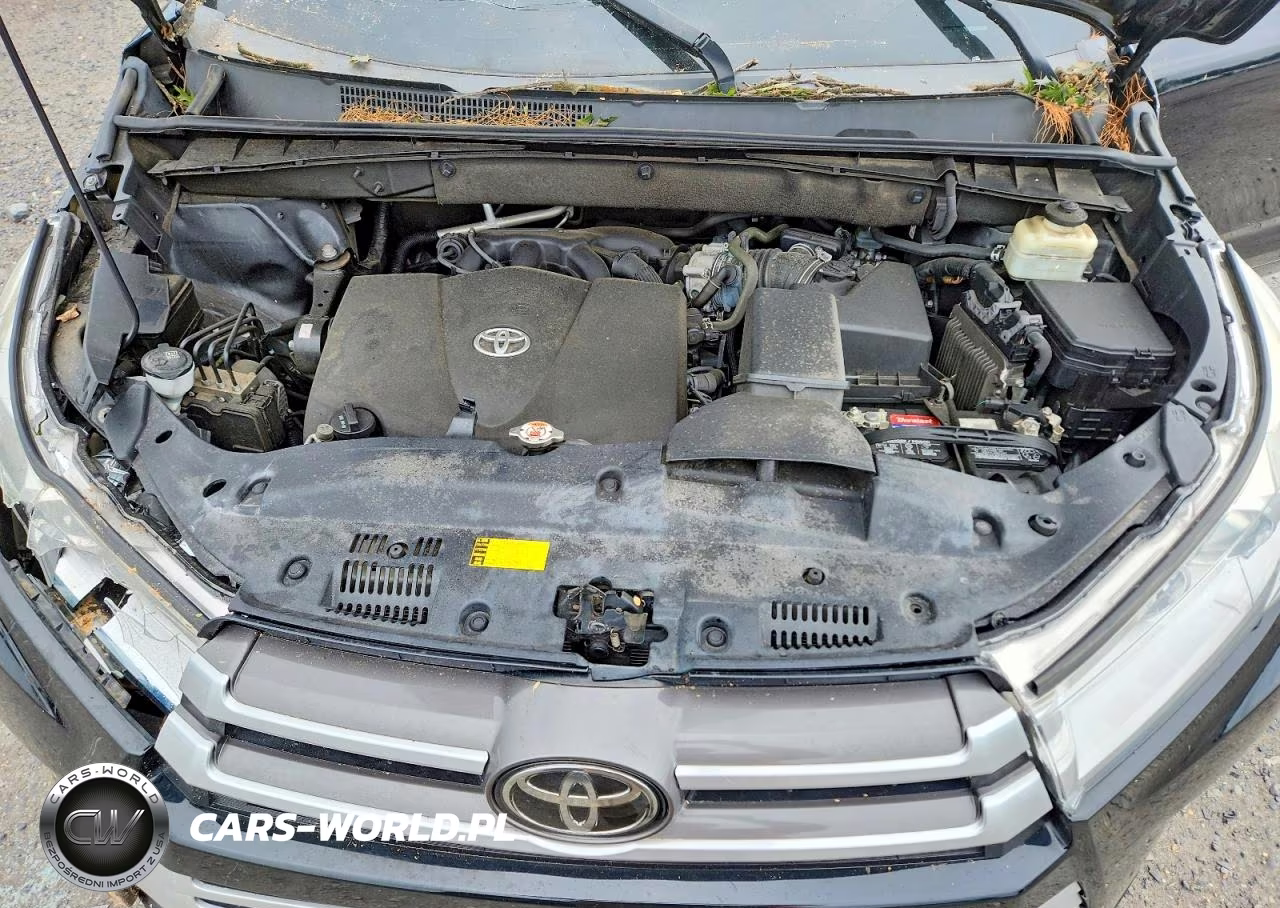 2018 Toyota Highlander Xle VIN:5TDJZRFHXJS839776 - 12