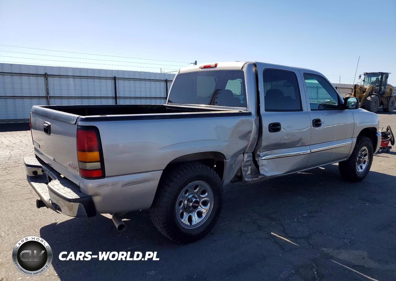 2005 GMC New Sierra C1500 VIN:2GTEC13TX51158060 - 3