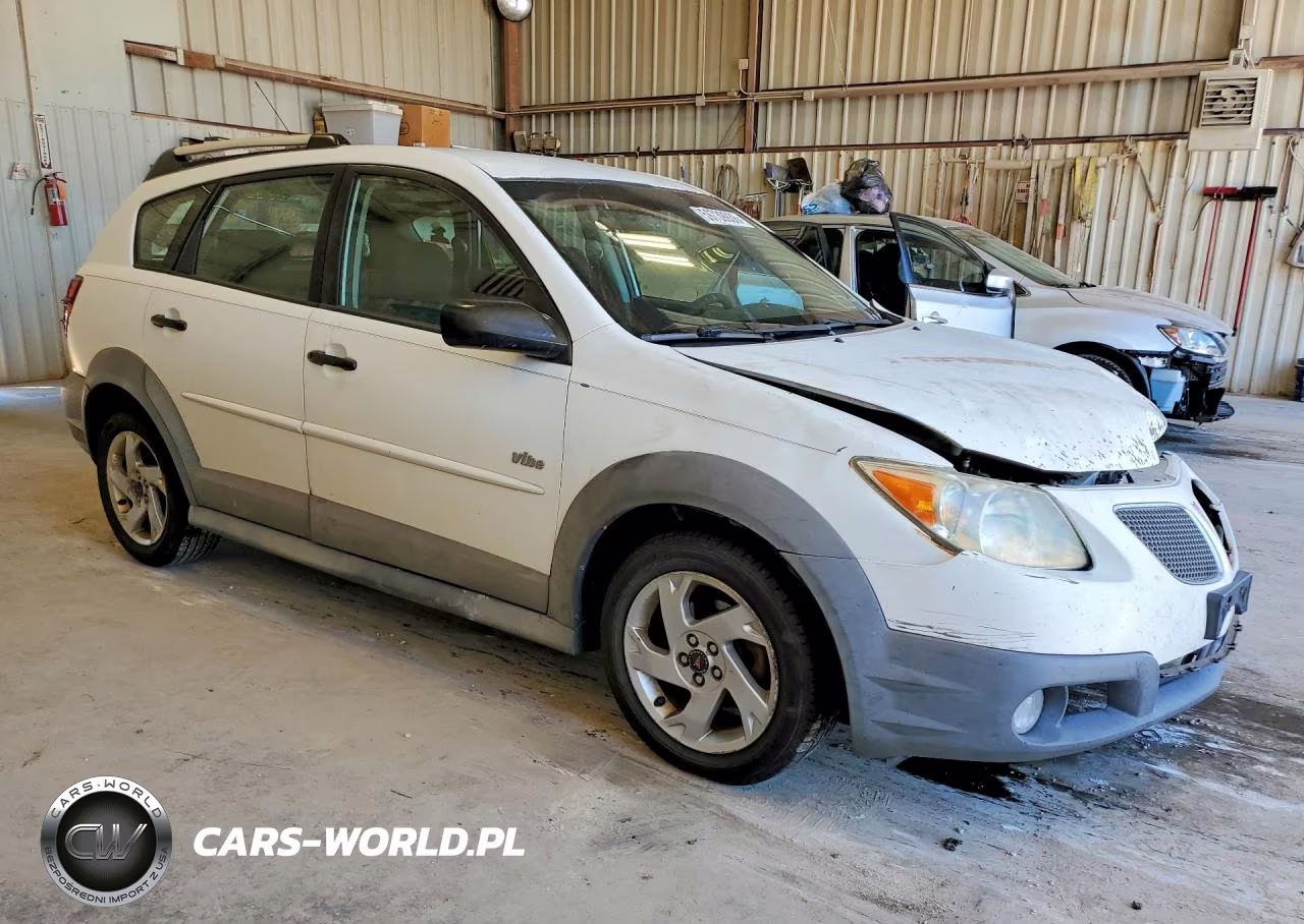 2008 Pontiac Vibe VIN:5Y2SL65868Z412397 - 4