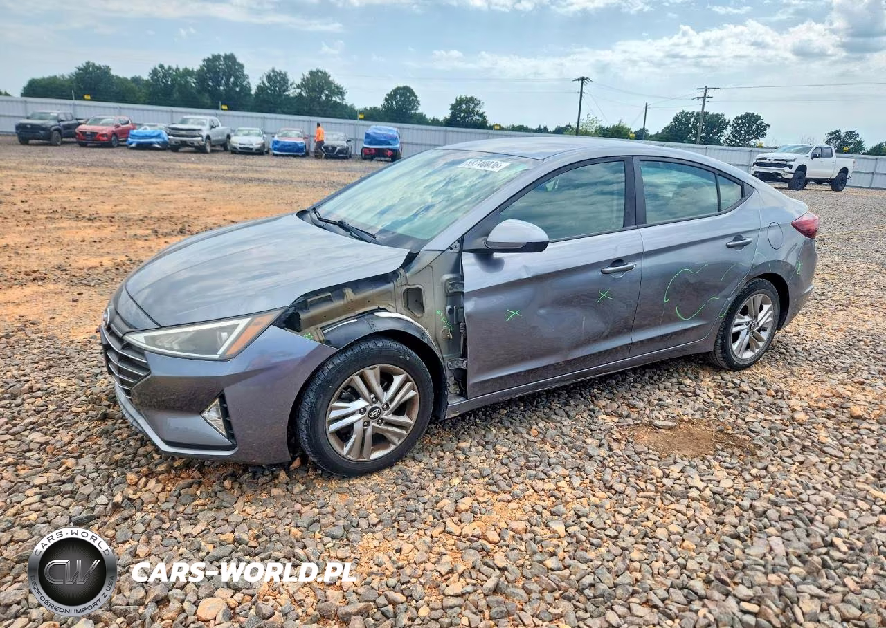 2019 Hyundai Elantra Sel – zdjęcie 1 z 13