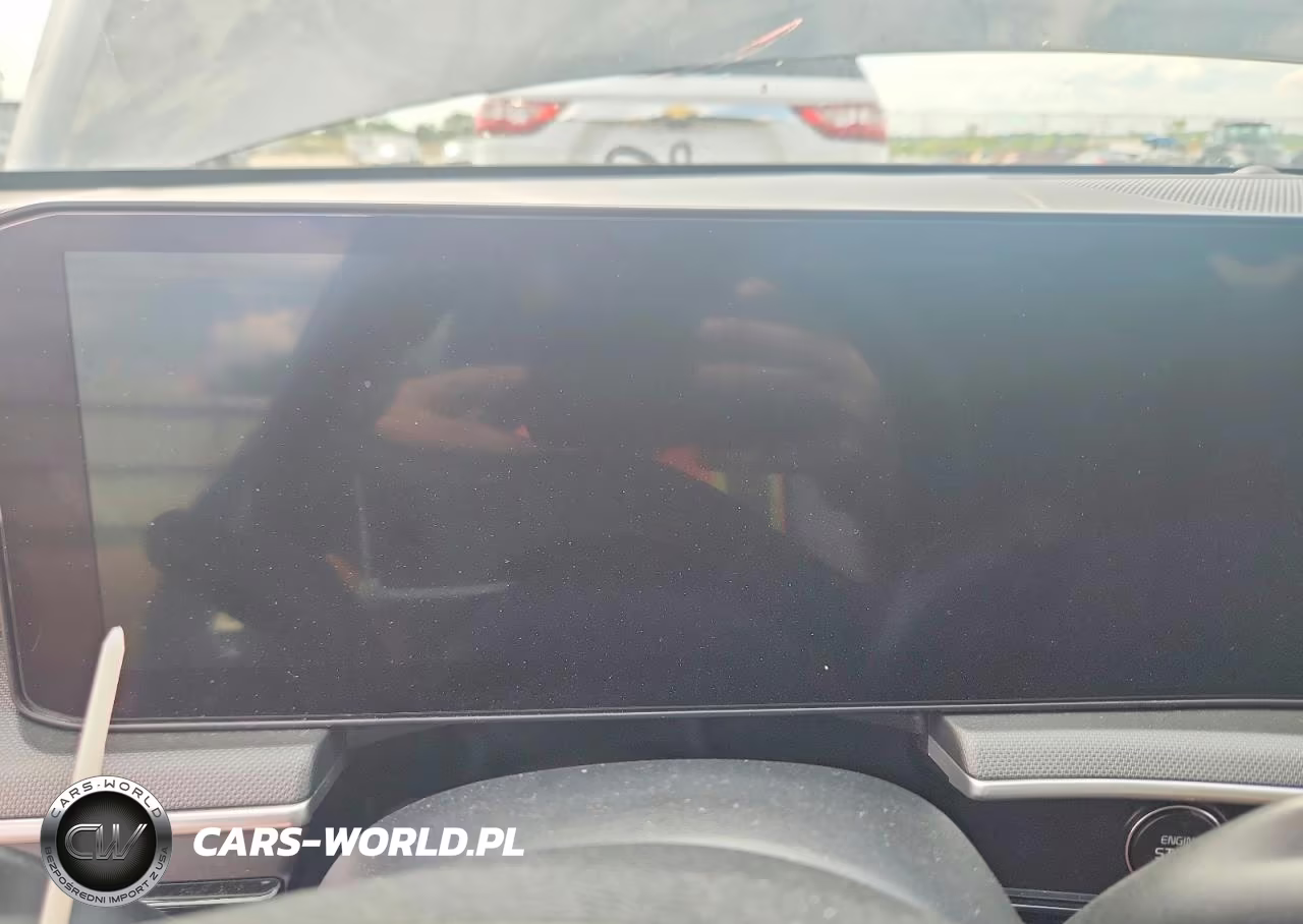 2026 Kia K5 Lxs VIN:KNAG24J7XT5481312 - 9