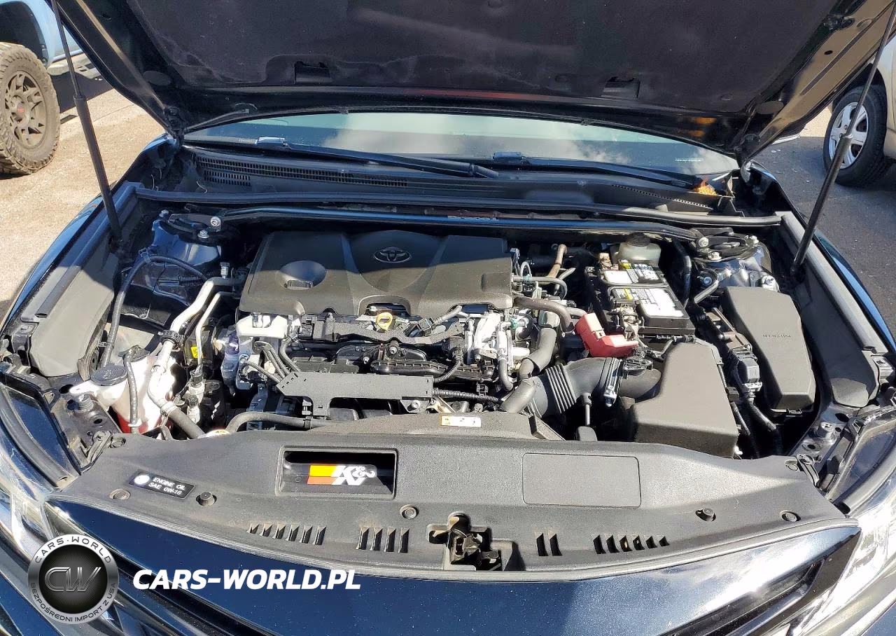 2018 Toyota Camry L VIN:4T1B11HK2JU136055 - 11
