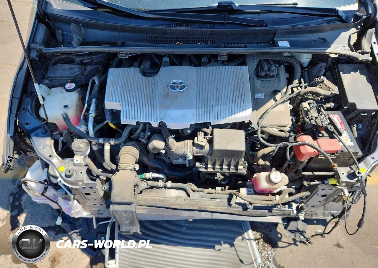2020 Toyota Prius Le Awd-E VIN:JTDL9RFU9L3021255 - 11