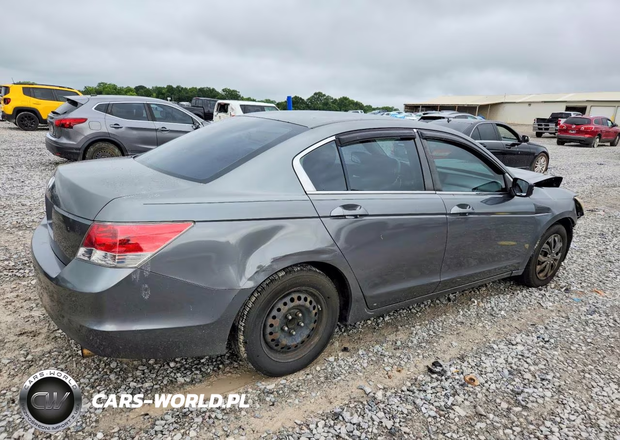 2008 Honda Accord Lx VIN:JHMCP26308C036270 - 3