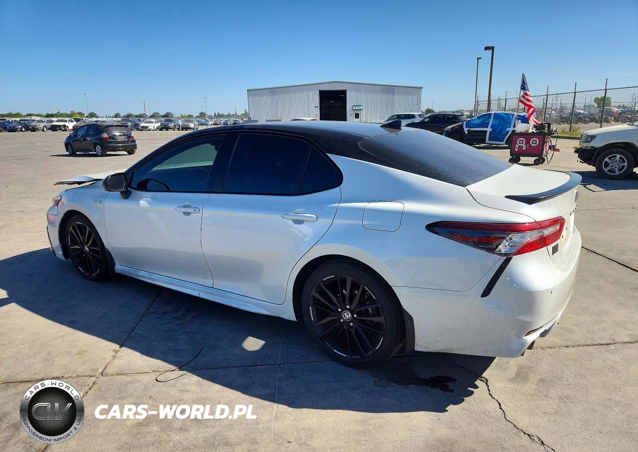 2021 Toyota Camry Xse VIN:4T1K31AK2MU020993 - 2
