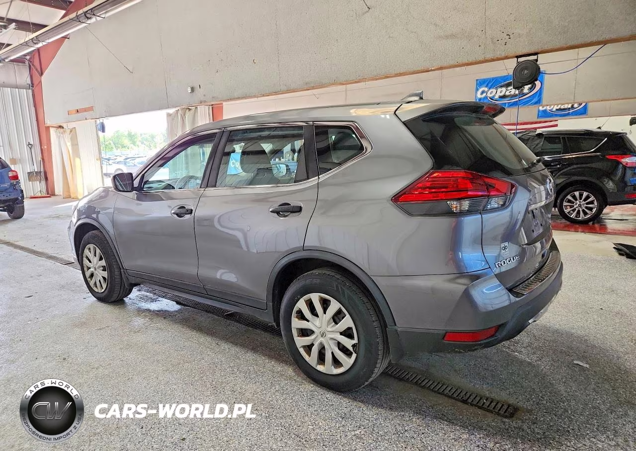 2017 Nissan Rogue S VIN:KNMAT2MVXHP576002 - 2